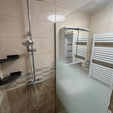 1, Heydukovka Apartmán *